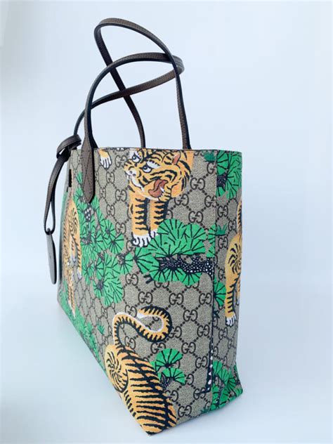 gucci bengal tiger tote bag|gucci handbag with lion head.